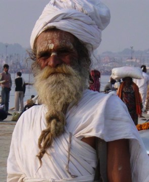 dsci1938-sadhu_294x436