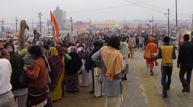 dsci2191_hauptbadetag_prozession_620x343