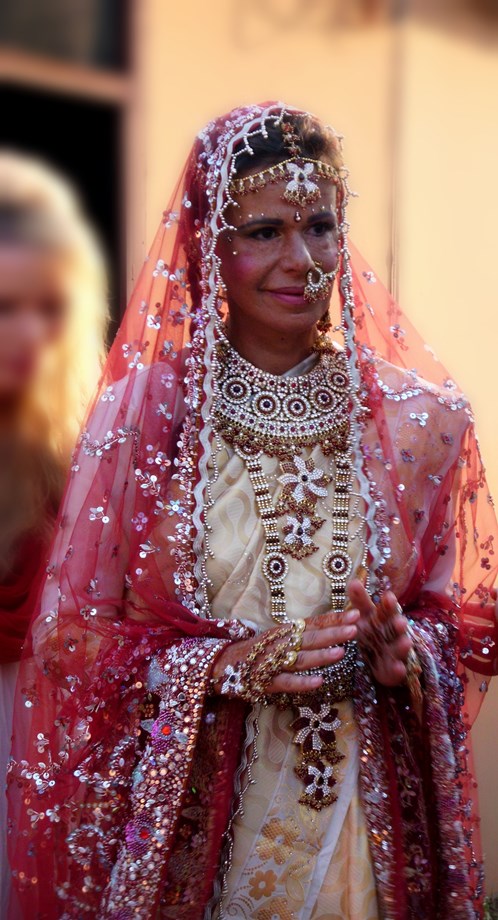 dsci2307_braut_498x920